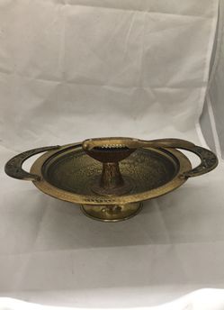 VINTAGE BRASS NUTCRACKER PEDESTAL BOWL