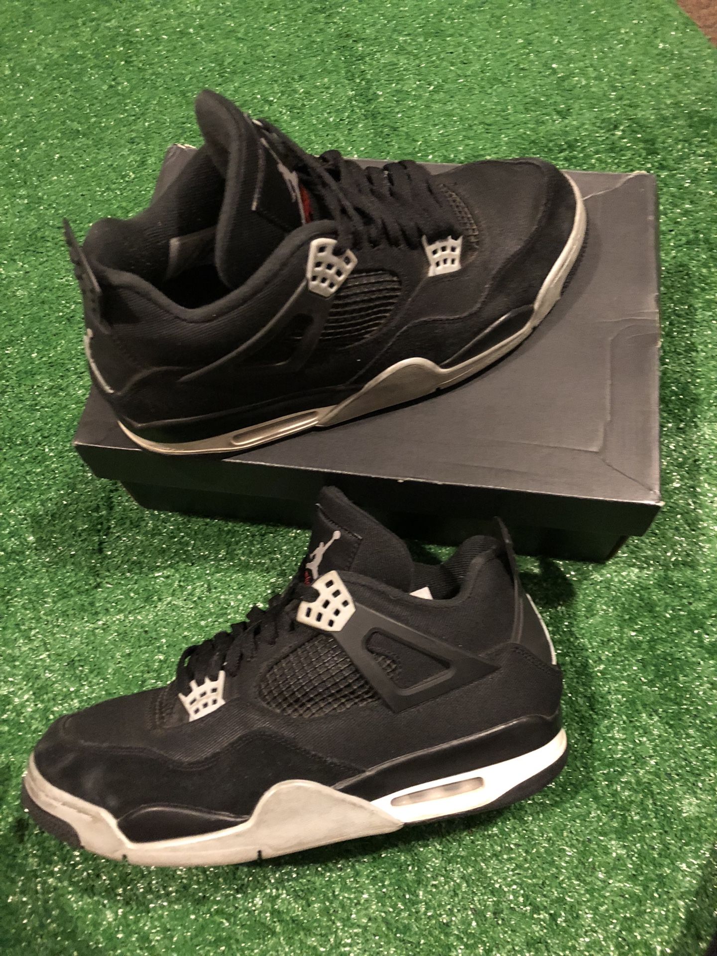 Jordan 4