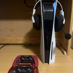 Ps5 (2.5TB) BUNDLE 
