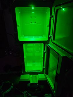 Mini fridge