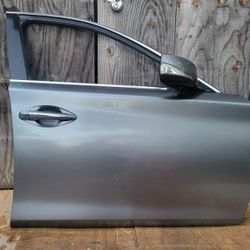 2014 2015 2016 2017 2018 2019 2020 Infiniti Q50 Right Front Door Complete OEM 