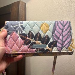 Vera Bradley wallet crossbody