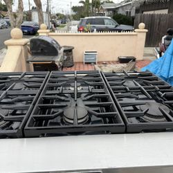 Stainless steel  6  burners and  vent  free  delivery