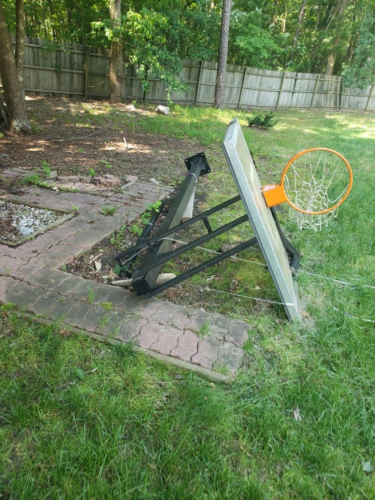 Gorilla basketball goal for Sale in Raleigh, NC OfferUp