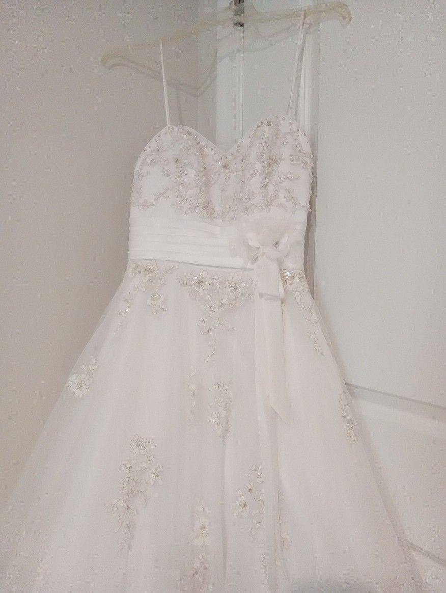 Alfred Angelo White Wedding Dress Off Shoulder