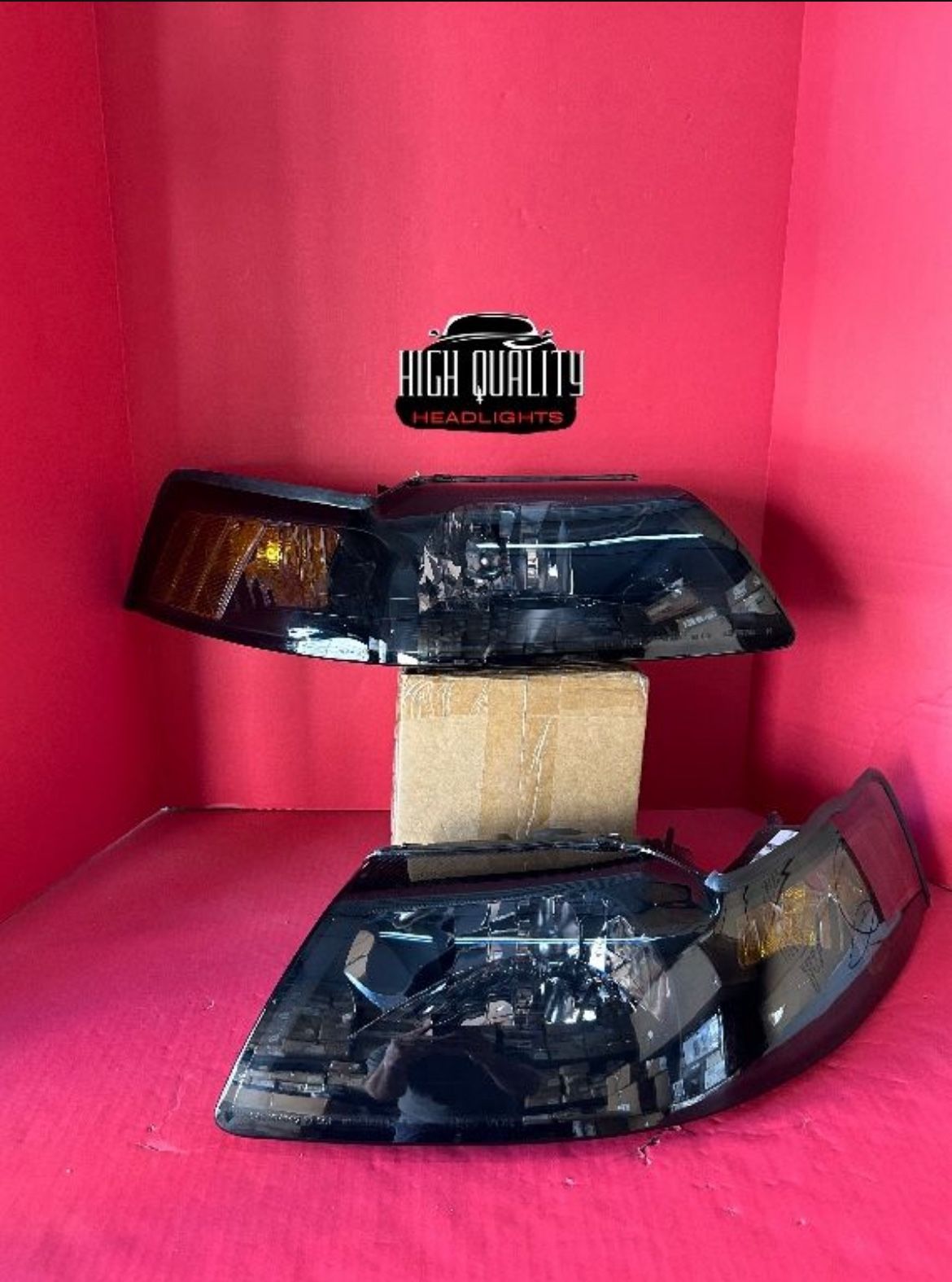 FORD Mustang 1999. 2004 headlights.