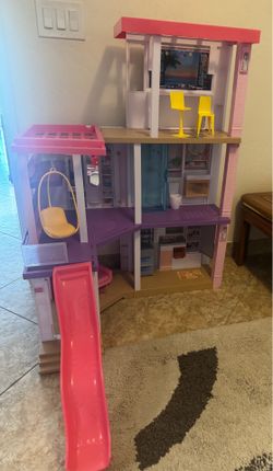Barbie Dream House