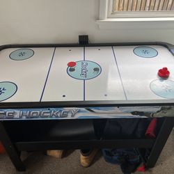 Air Hockey Table