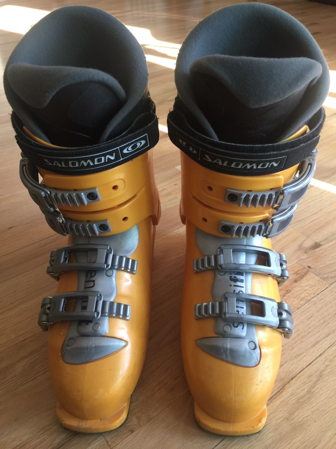Salomon Ski Boots, Size 8.5