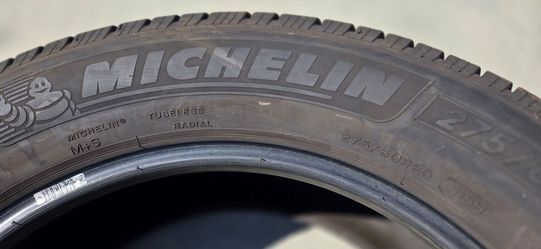 Michelin tire. 275/60/20