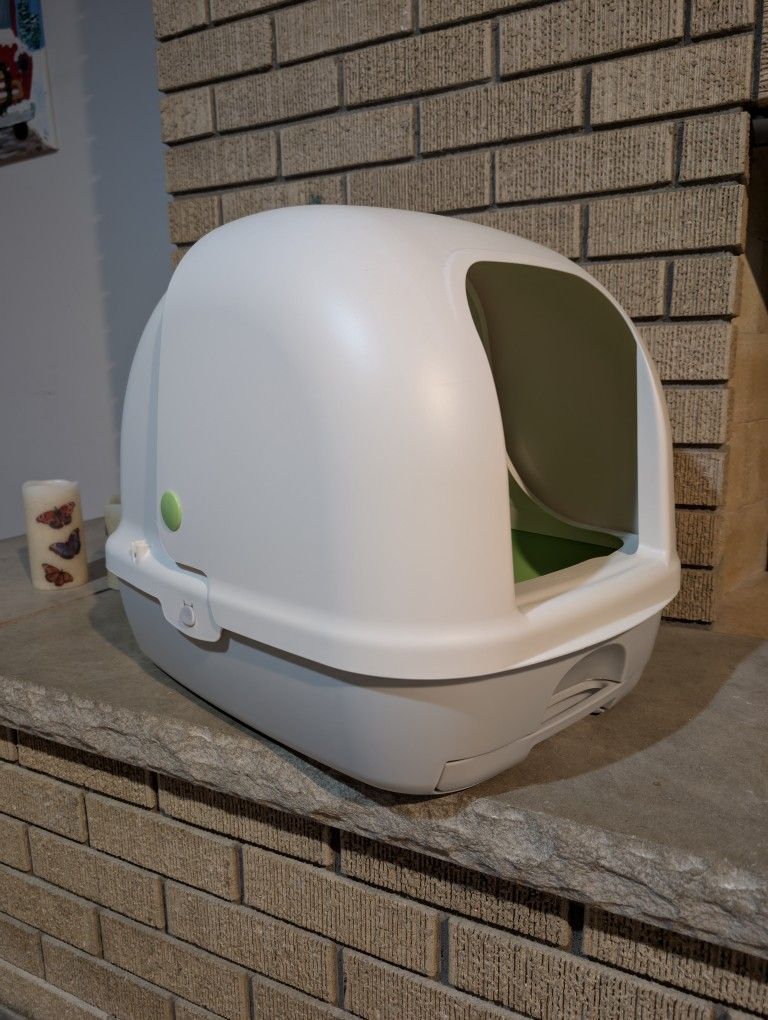 Tidy Cats Hooded Litter Box
