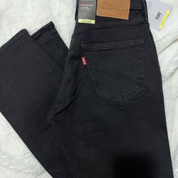 NEW Black Levi’s Jeans