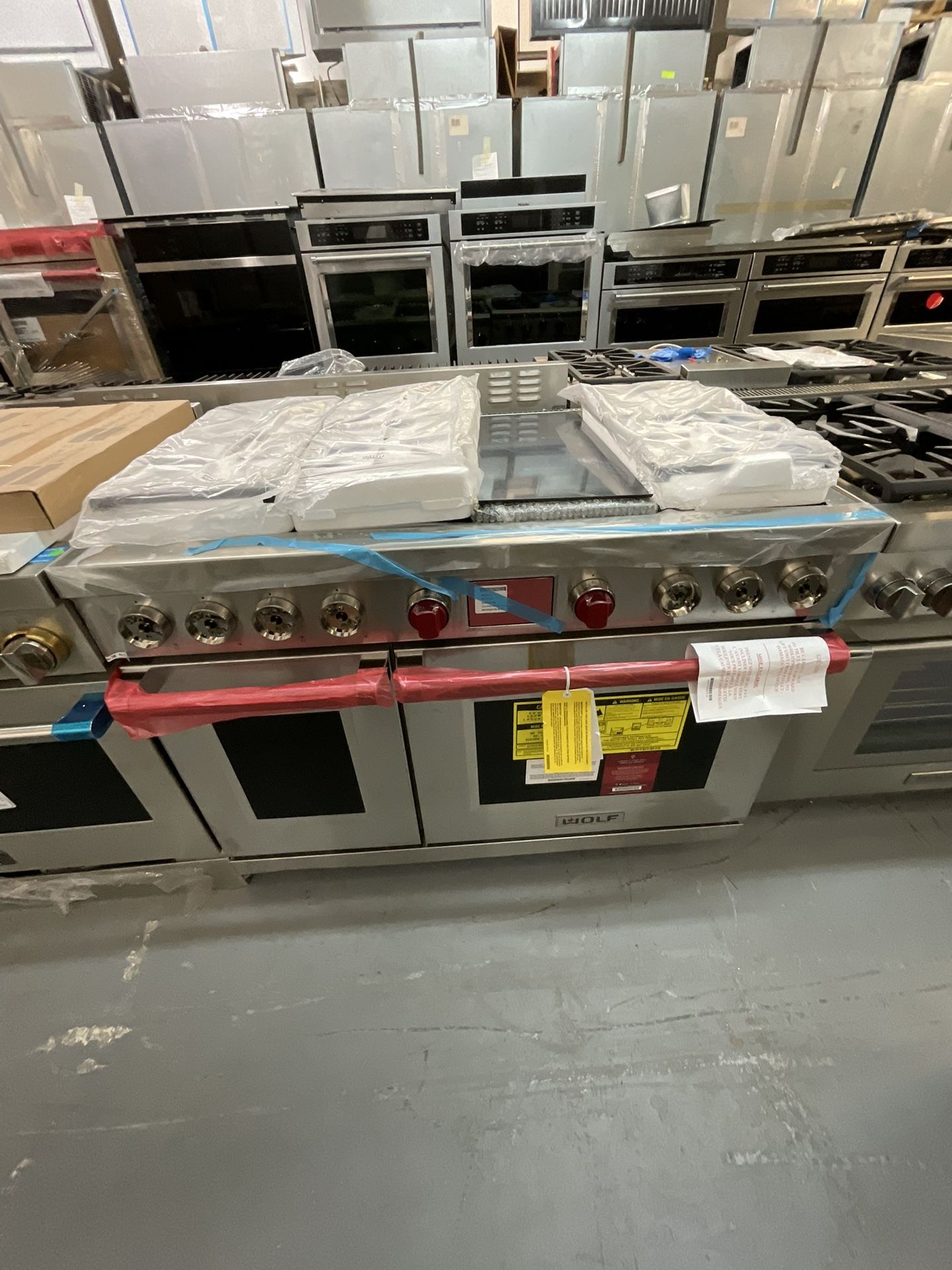 Wolf 48” Dual Fuel Professional Range – Model DF48650G/S/P/LP – Brand New