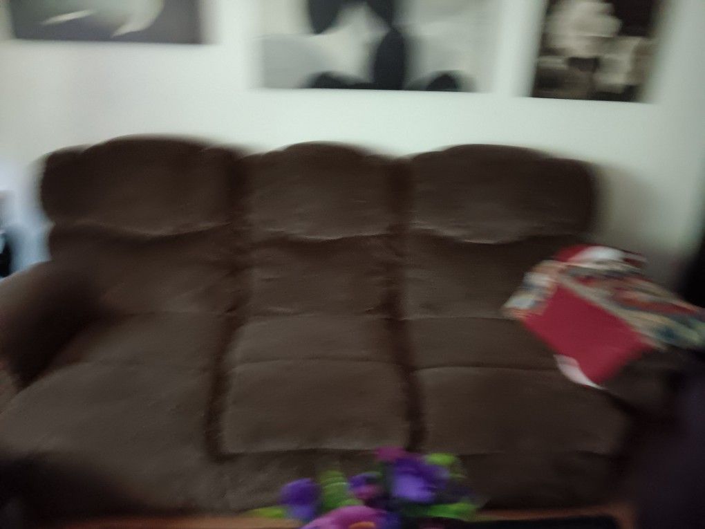 Recliner Sofa