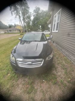 2011 Ford Taurus