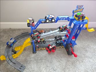 Monster Jam Garrage with Trucks