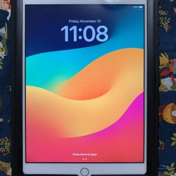 Black Friday Sales! Apple iPad 6th Generation 32GB Unlocked Like New!