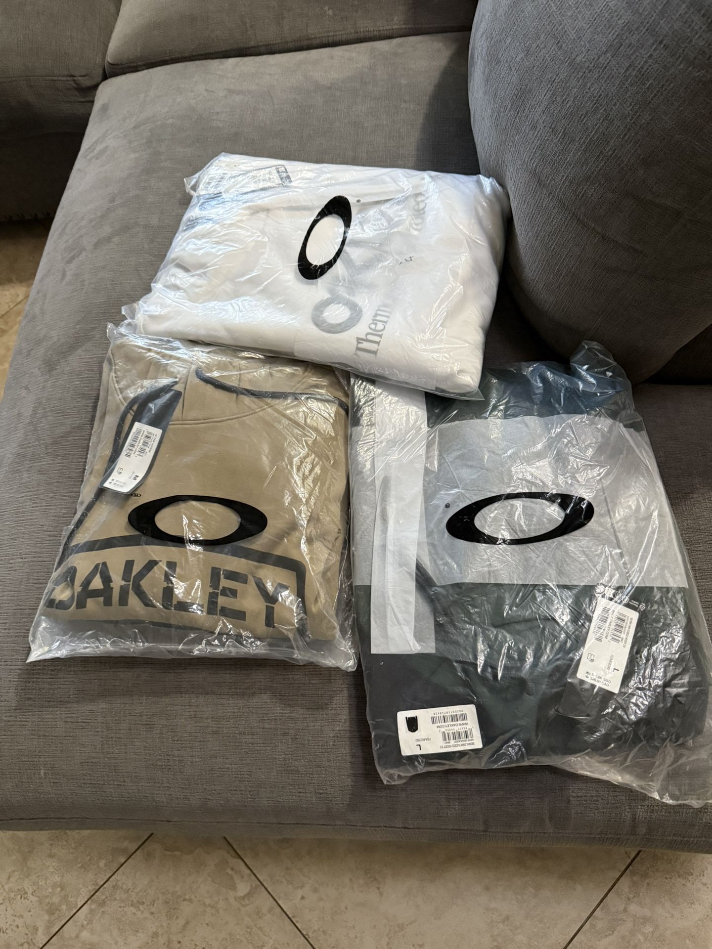 Oakley Hoodies