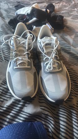 Nike lunar roam “desert moss”