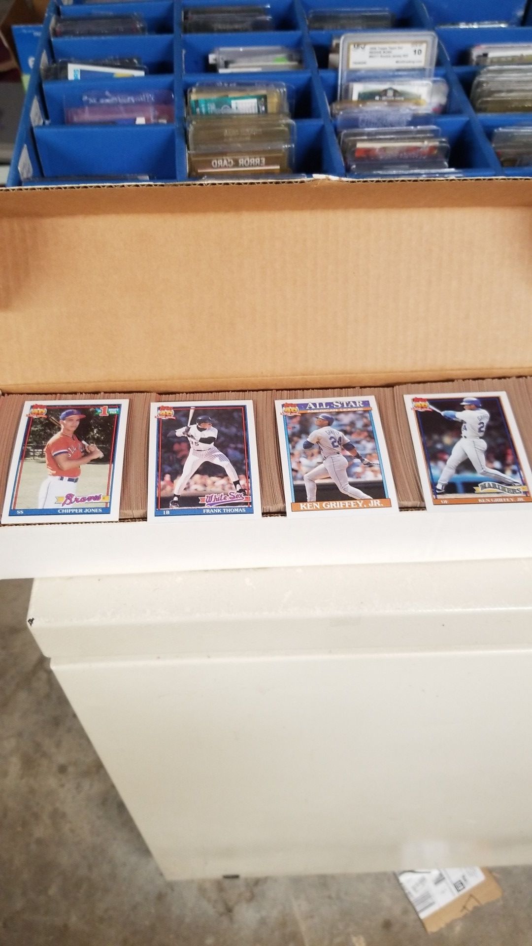 Baseball card- 1991 topps 40th anniversary factory set complete