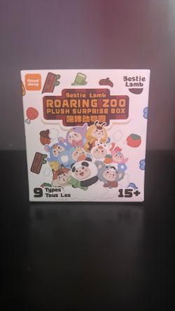 Bestie Lamb Roaring Zoo Plush Surprise Box (SNOW WHITE FOX)