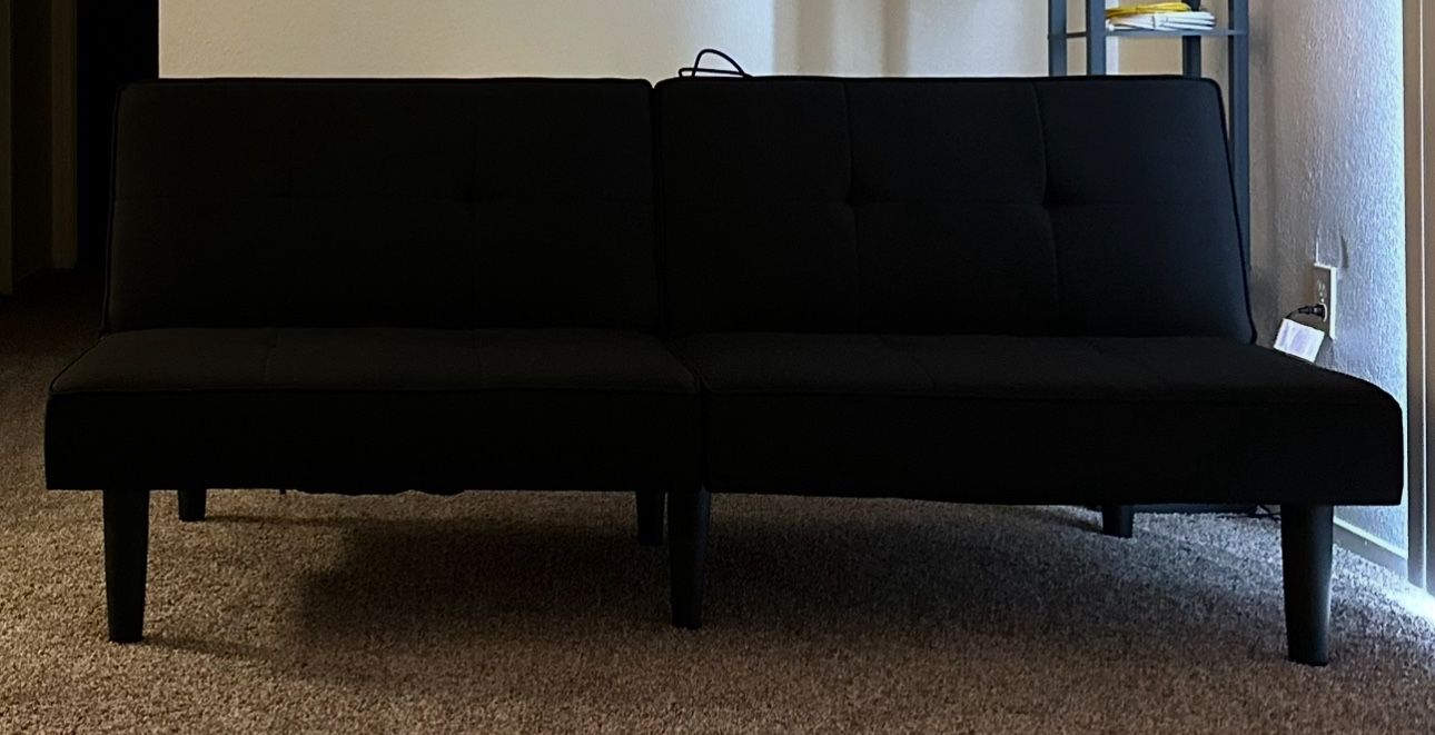 Room Essential Futon