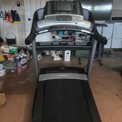 Free Treadmill