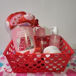 ❤  Valentine's Day Gift Basket Victoria Secret Coconut Milk Rose ❤