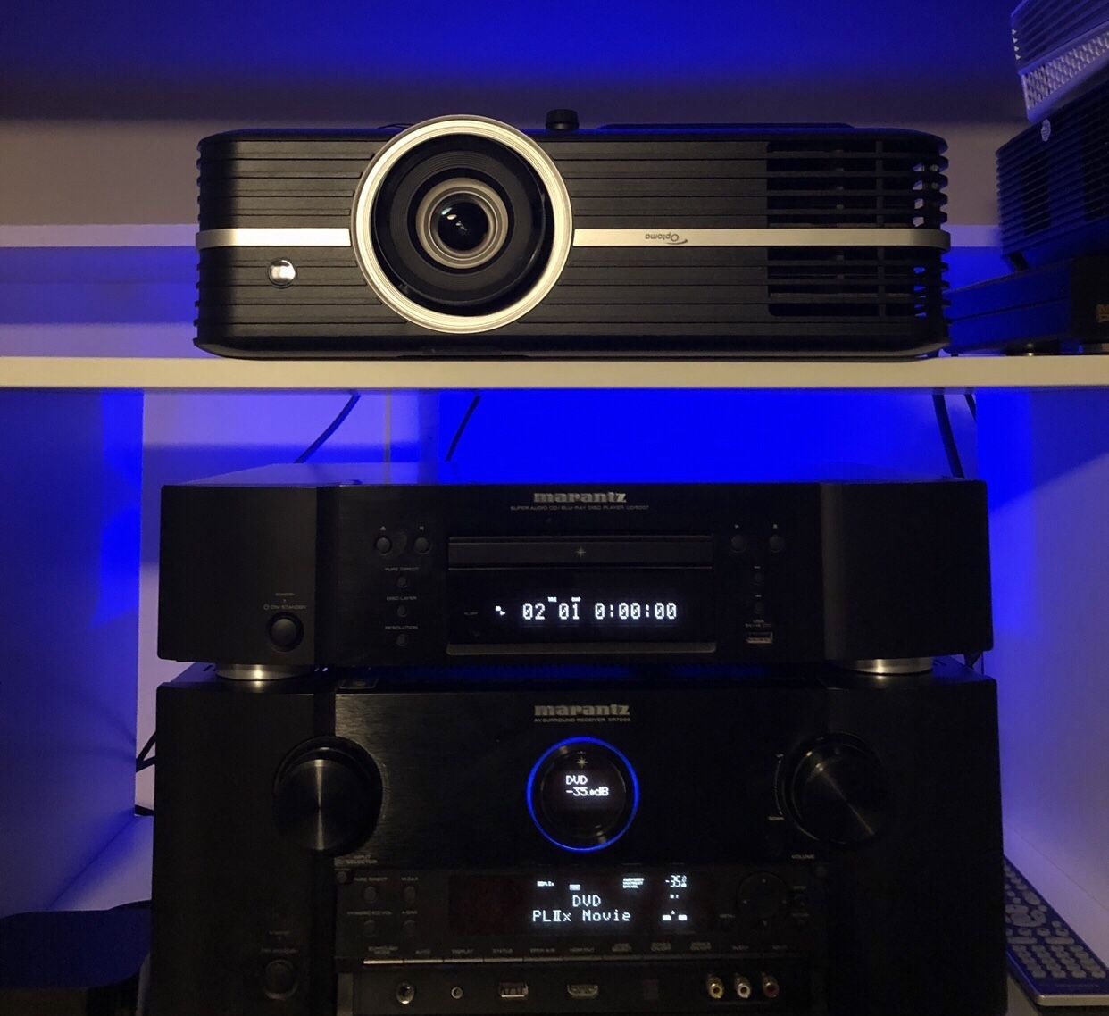 Optoma Uhd51a 4k Projector And Oppo 103 Player