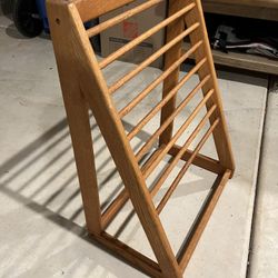 Small Quilt Or Blanket Rack 