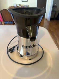 Sunkist Pro Series Citrus Juicer 230V New In Box