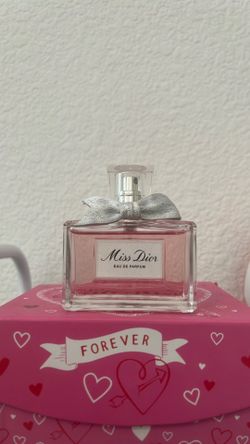 Dior perfume