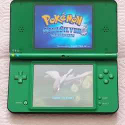 Nintendo DSi XL 128GB