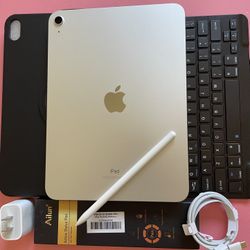 256gb Apple IPad 10th Generation (10.9” Liquid / 2022 model) with pen, keyboard, case & Accessories (warranty 2026) 