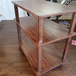 Small Table (FREE)