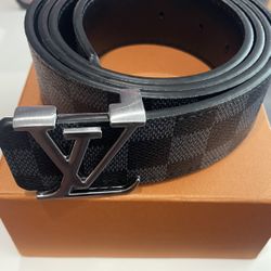 Checkered Silver Matte Men Leather Belt