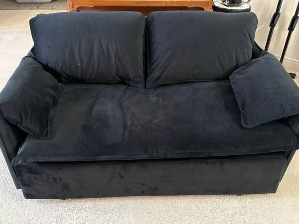 Queen Size Convertible Couch Bed Black Velvet Loveseat Sofa with Pull Out Futon