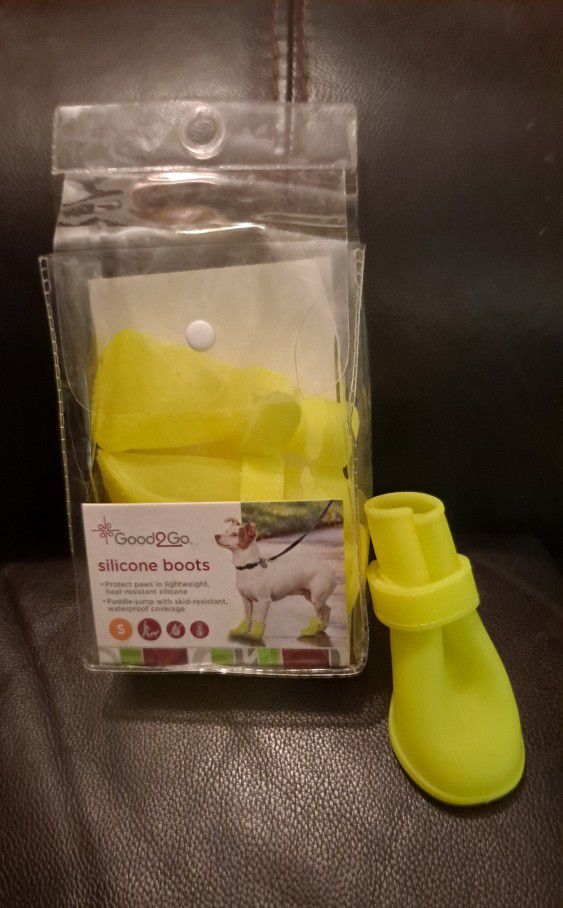 Silicone Dog boots Size Small