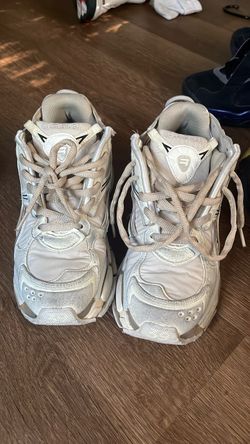 balenciaga runner