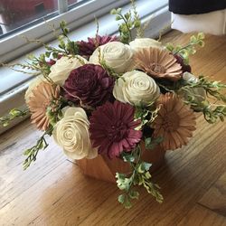 Centerpieces Made With Wood Flowers