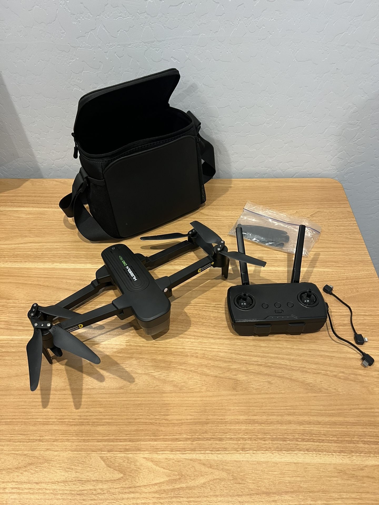 Hubsan Zino Pro + Drone