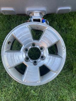 One Toyota 17 inch, and five spoke Rim slightly scratch scratch scratched 50 bucks OREGON CITY, Oregon