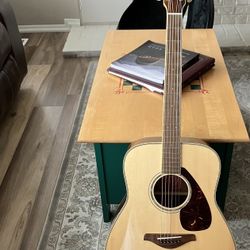 Yamaha Acoustic Guitar FG730S