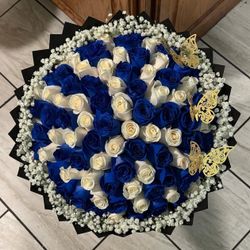 Ramo Buchon Rose Bouquets 