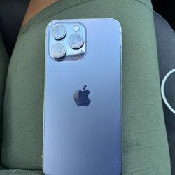 Unlocked iPhone 14 Pro Max