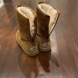 UGG Boots; Kids 