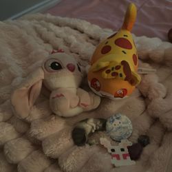 Aphmau Cat 1 Grey White Cat Minerals Bunny Angel Stitch Cinema Roll