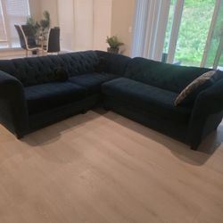 2 Piece Velvet Green Couch