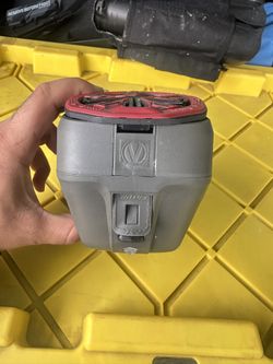 Spire Automatic Feeder