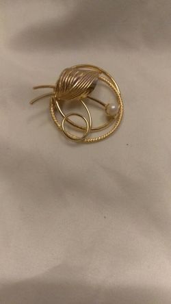 Brooch